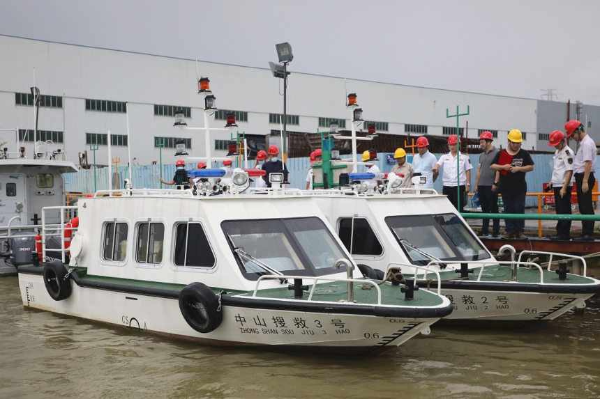 Jianglong Shipbuilding delivers two patrol and rescue boats for 