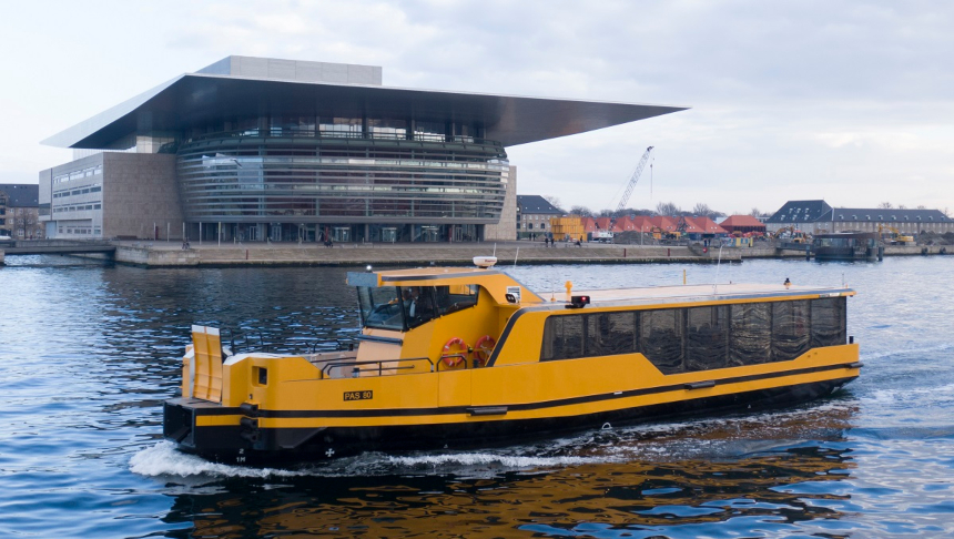 VESSEL REVIEW | PAS 80 – Arriva Danmark goes all-electric with Damen  waterbus quintet - Baird Maritime