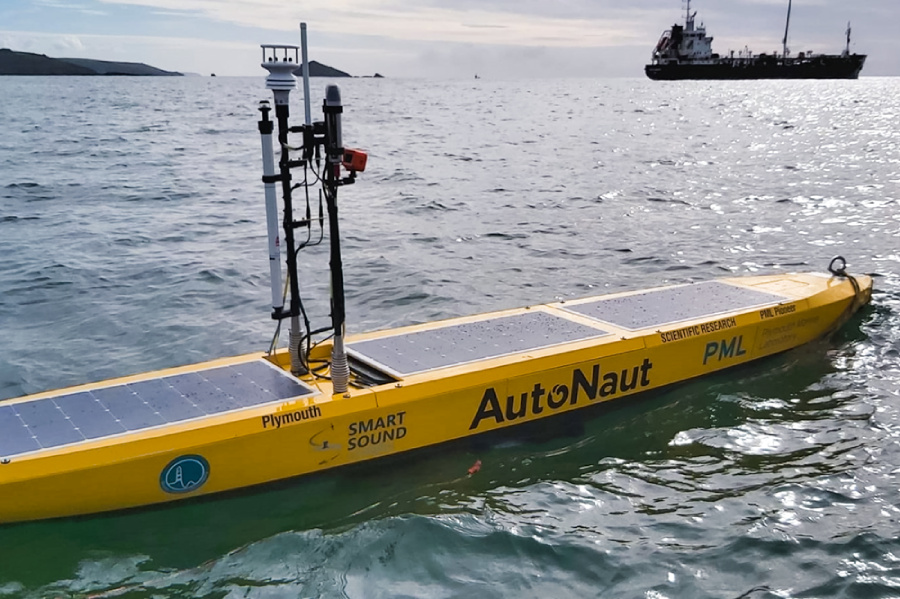 FEATURE | Challenging autonomous gliders in coastal seas - Baird 