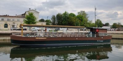 Best River Tourist Boat – La Charente (Photo: Aister)