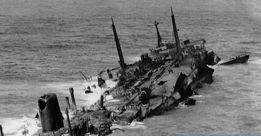Torrey Canyon disaster in UK waters in 1967