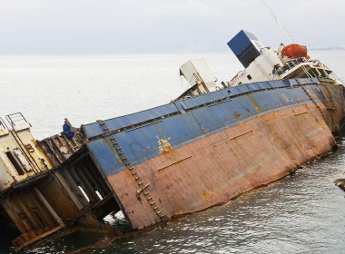 ship accident